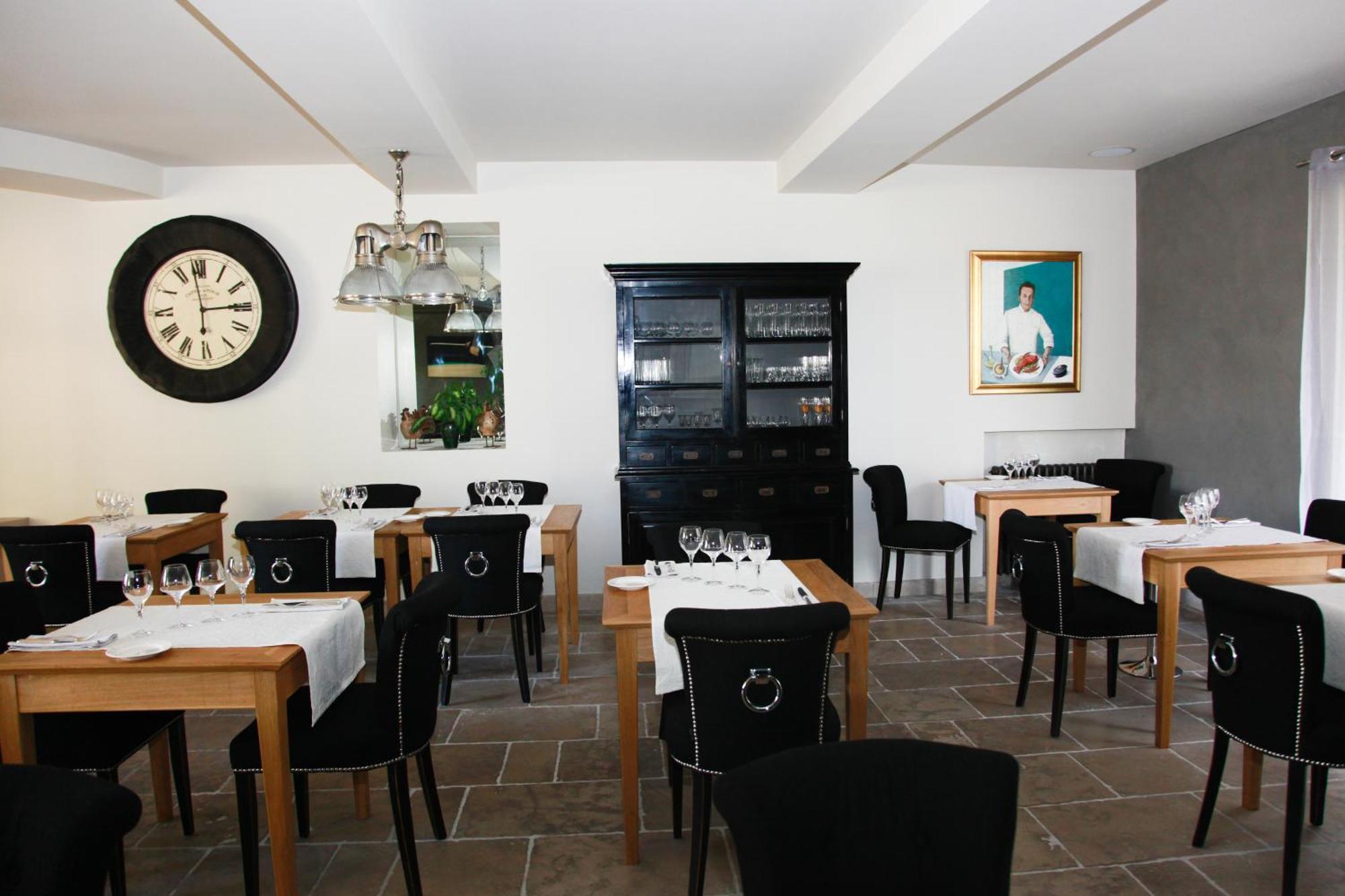 Le Pre Du Moulin - Maison Alonso - Hotel & Restaurant Sérignan-du-Comtat Εξωτερικό φωτογραφία